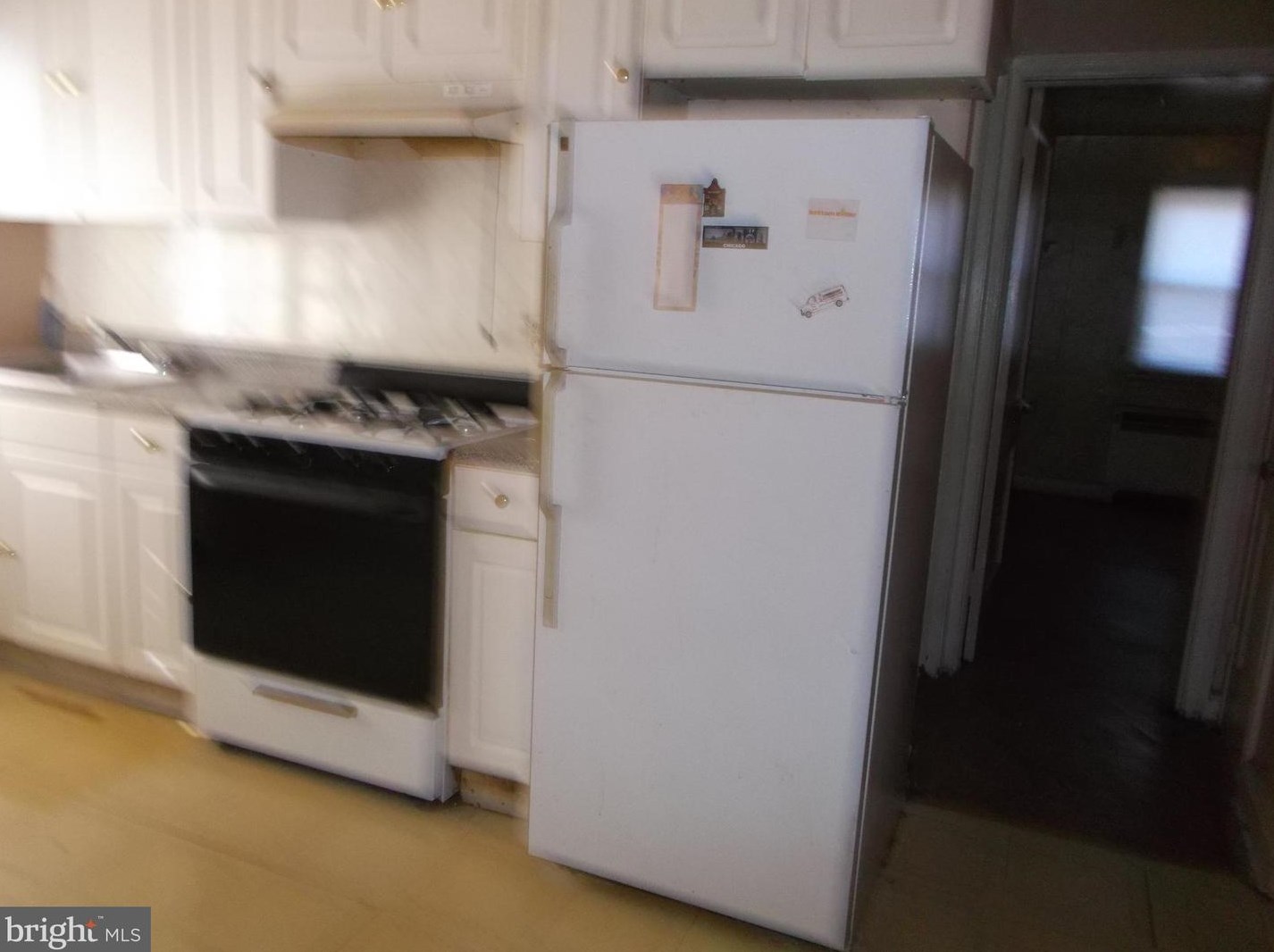 1501 Walnut Ln, Philadelphia PA 19144-3204 exterior