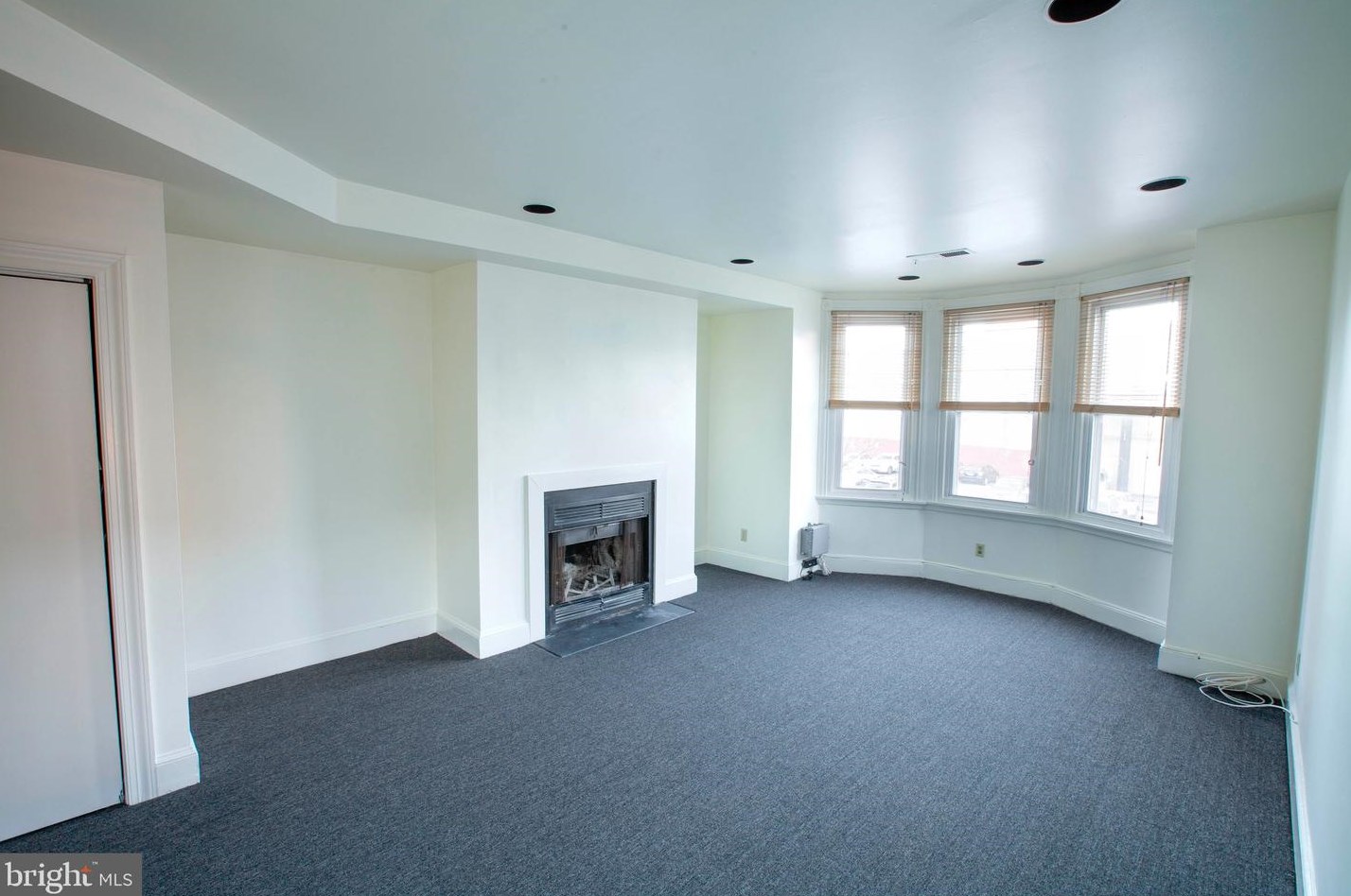 534 S 15th St #1, Philadelphia, PA 19146