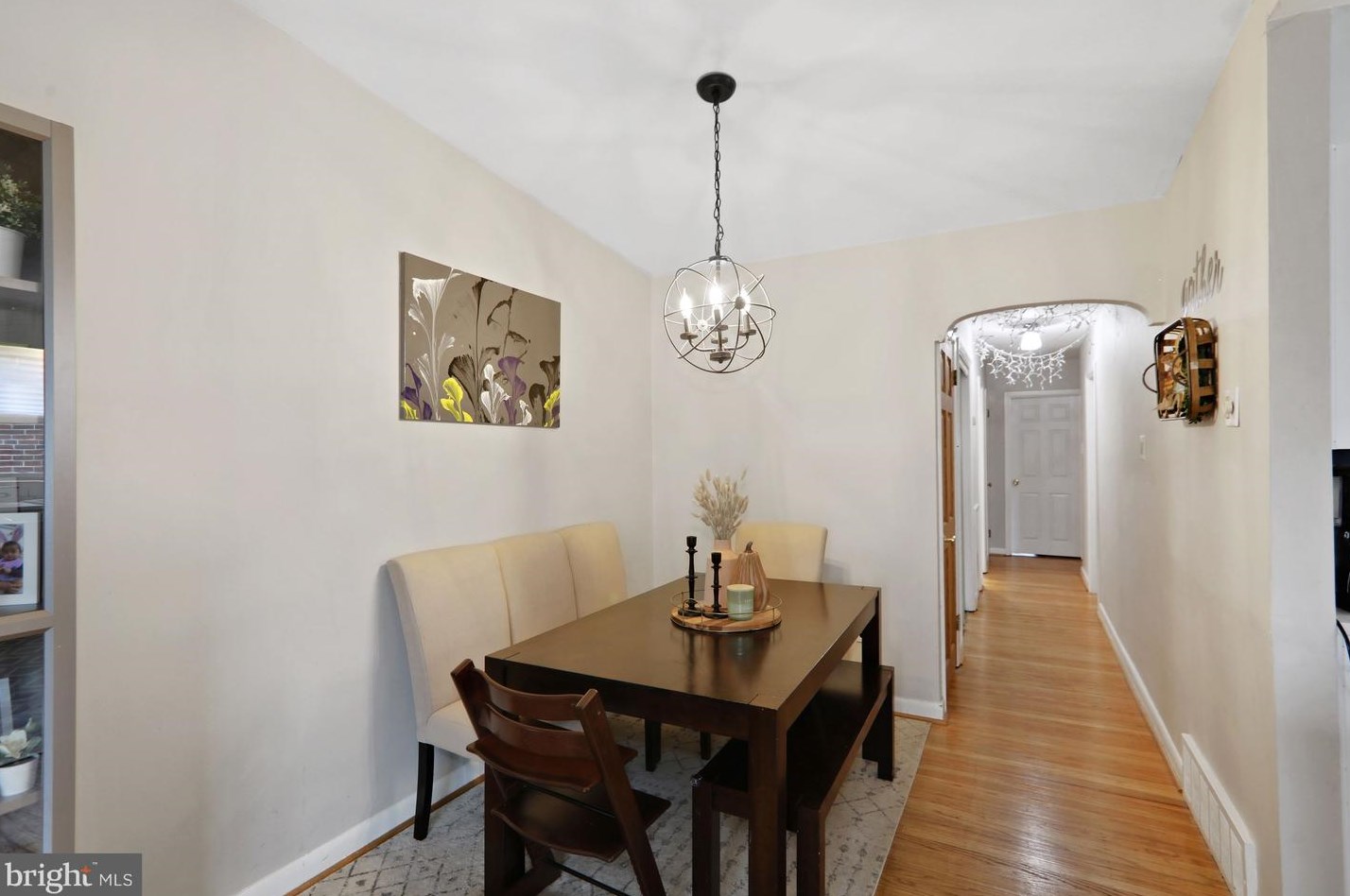 528 Wartman St, Philadelphia PA  19128-3237 exterior