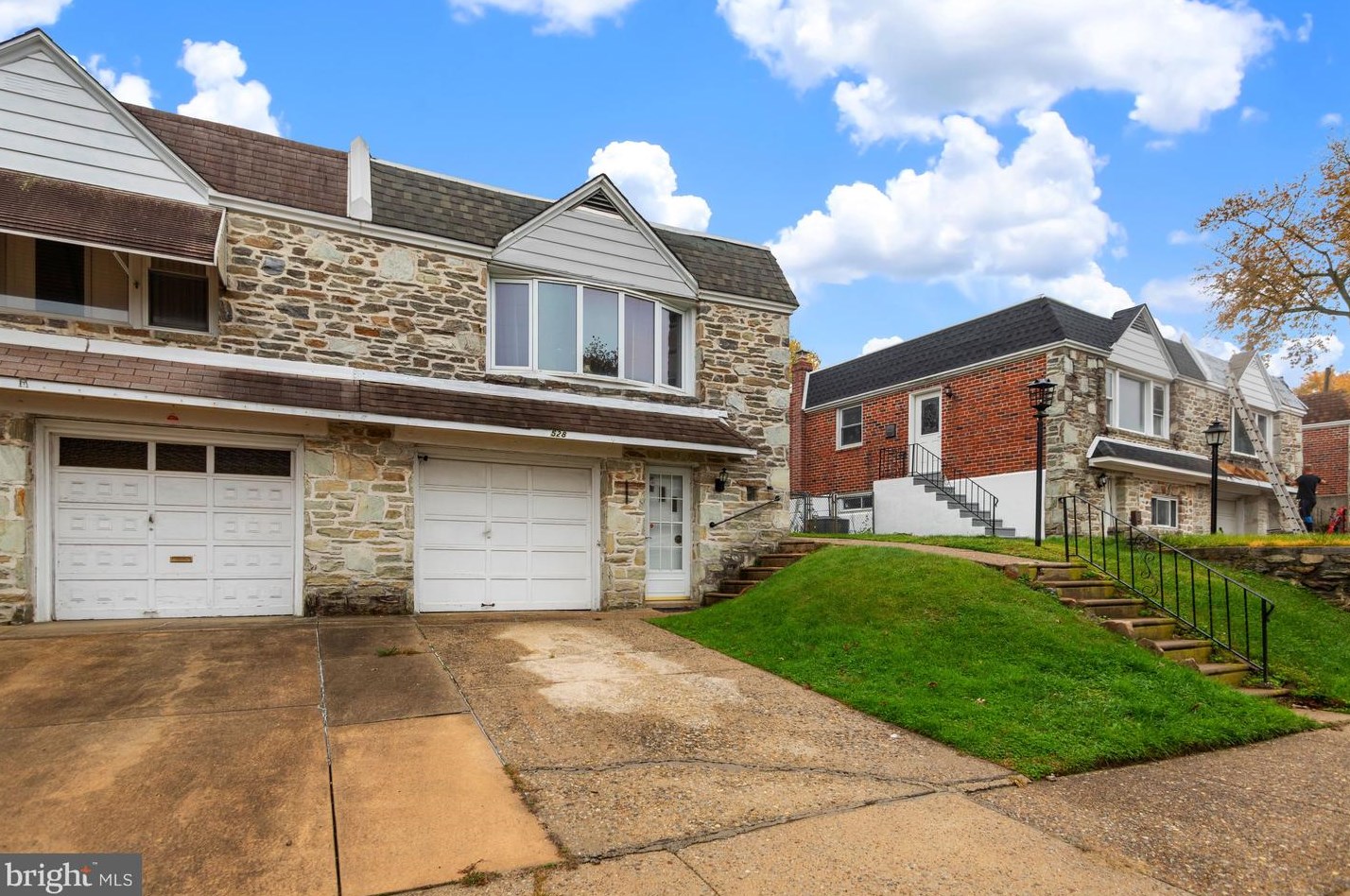 528 Wartman St, Philadelphia, PA 19128-3237