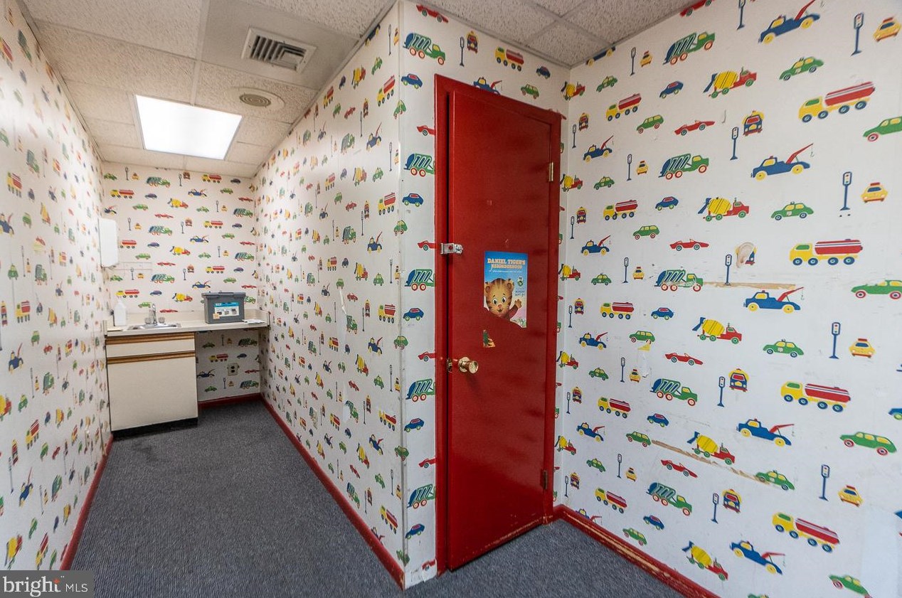 2248 Allegheny Ave, Philadelphia PA 19134-2237 exterior