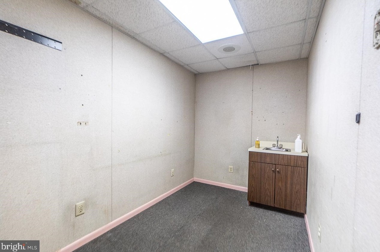 2248 Allegheny Ave, Philadelphia PA 19134-2237 exterior