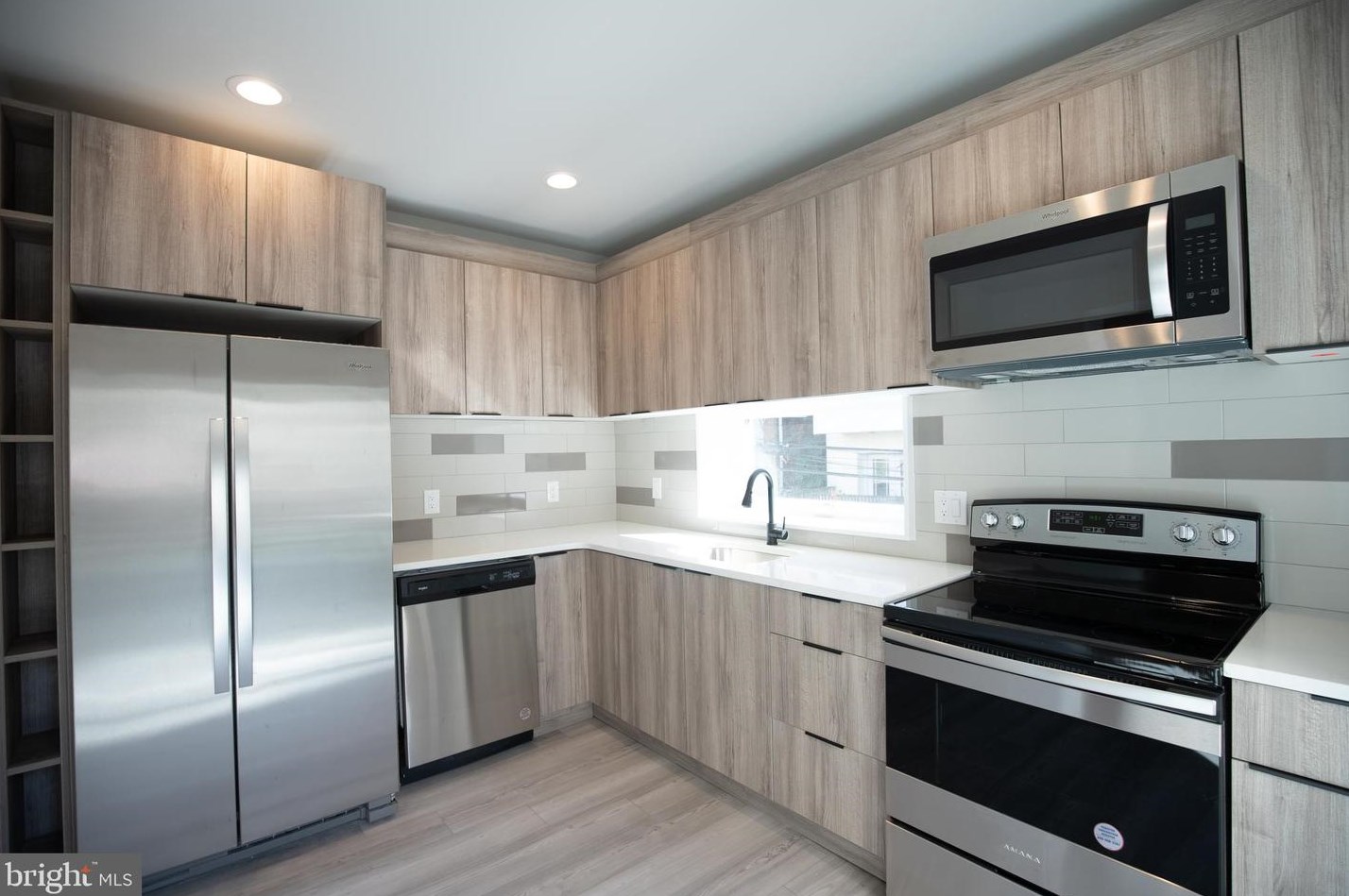3218 Mount Vernon St, Philadelphia, PA 19104