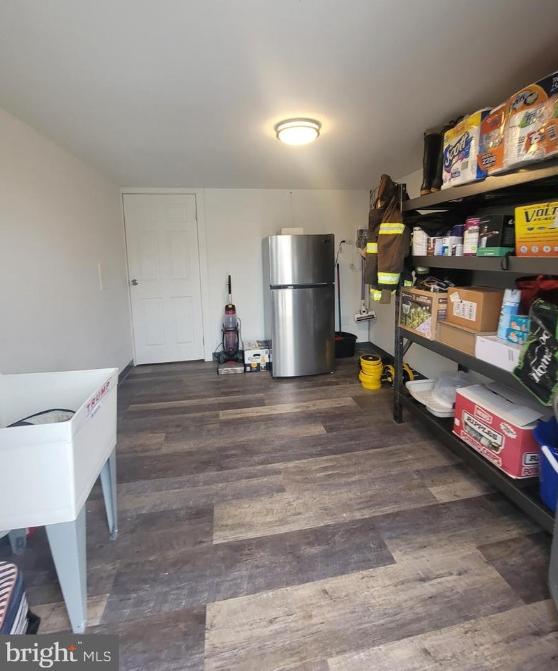 12044 Covert Rd, Philadelphia PA 19154-2707 exterior