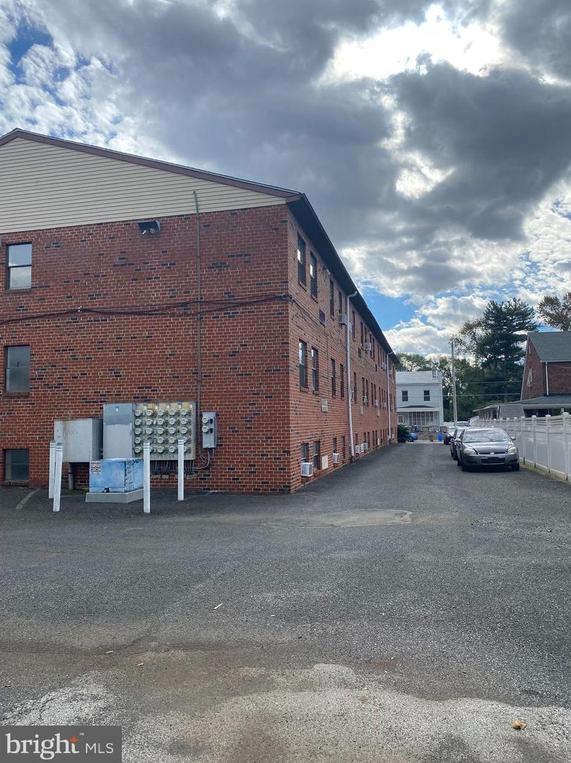 5728 Cottage St, Philadelphia PA  19135-4051 exterior