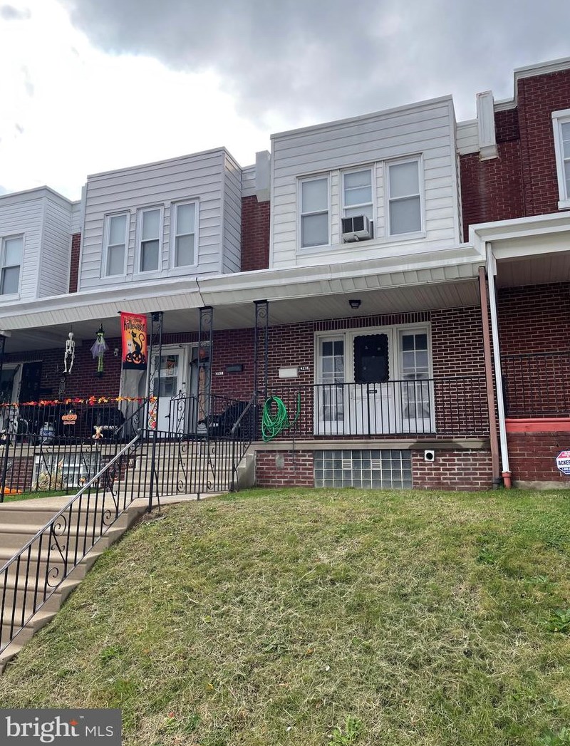 4216 Frost St, Philadelphia, PA 19136-3126