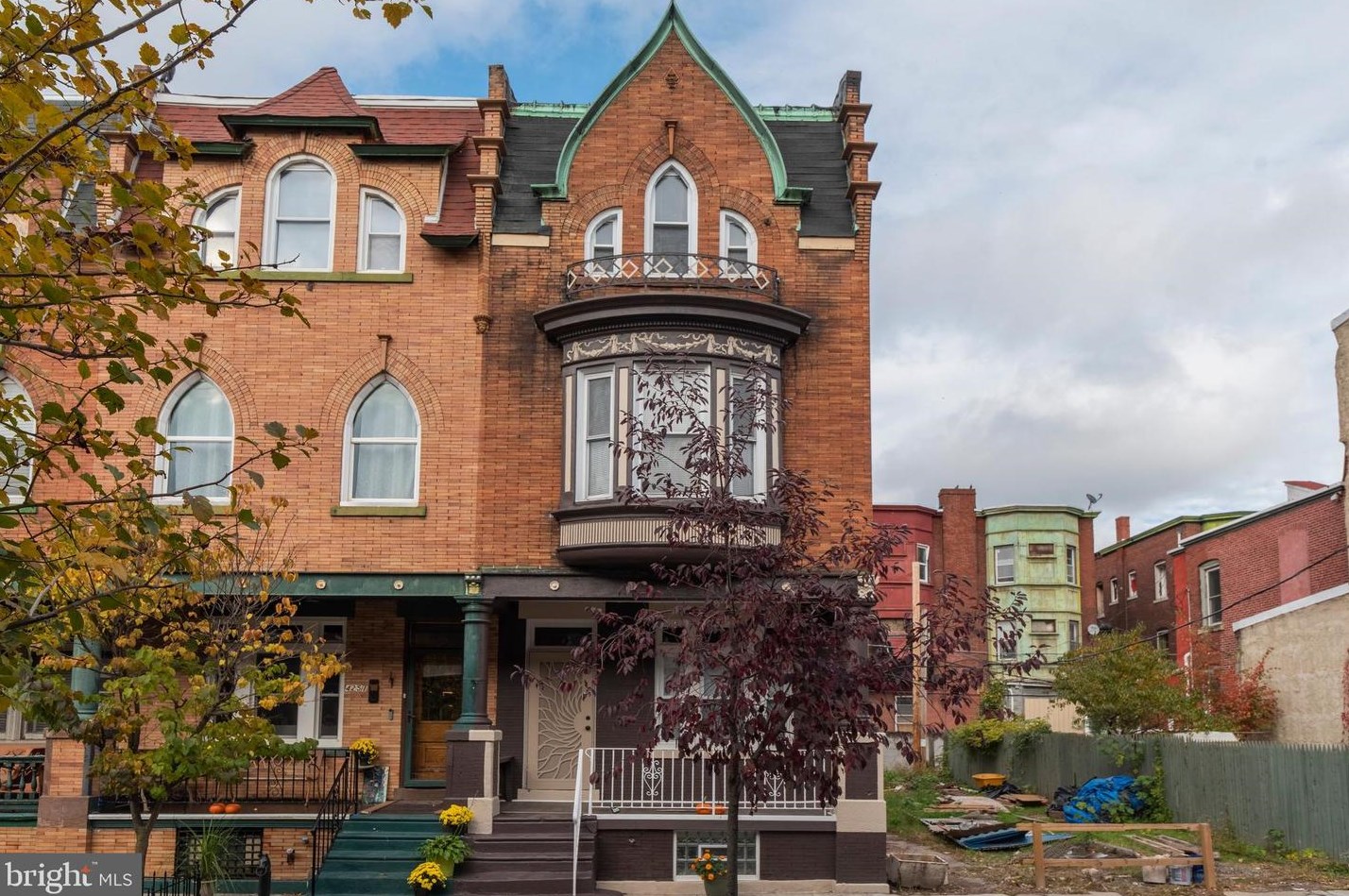 4249 Viola St, Philadelphia, PA 19104-1029