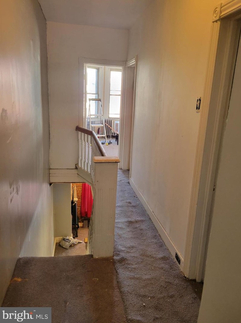 2712 Albert St, Philadelphia, PA 19125-4002