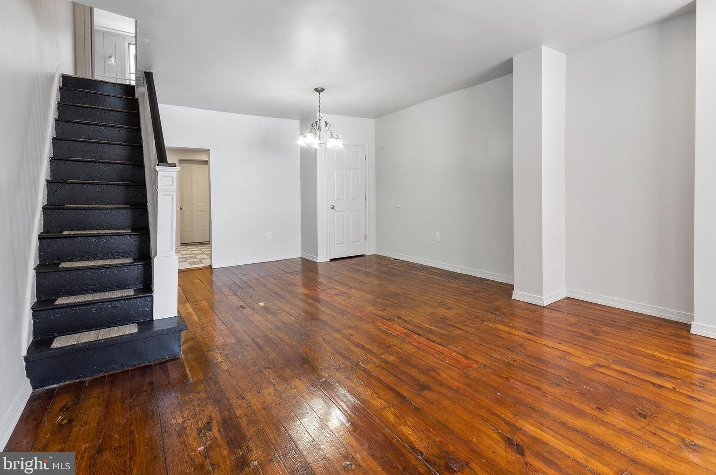 1802 Montrose St, Philadelphia PA  19146-2627 exterior