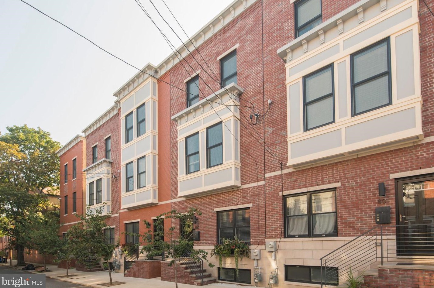 803 Taney St, Philadelphia, PA 19130-1816