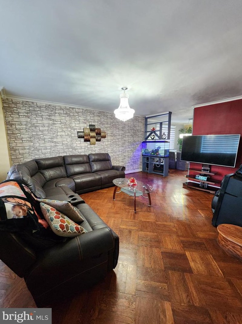 4742 Levick St, Philadelphia, PA 19135-3343