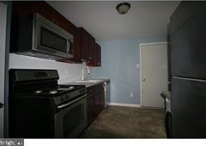 3850 Olive St, Philadelphia, PA 19104