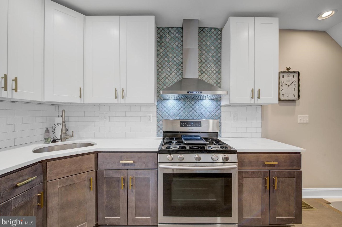 336 Wiota St, Philadelphia, PA 19104-2253