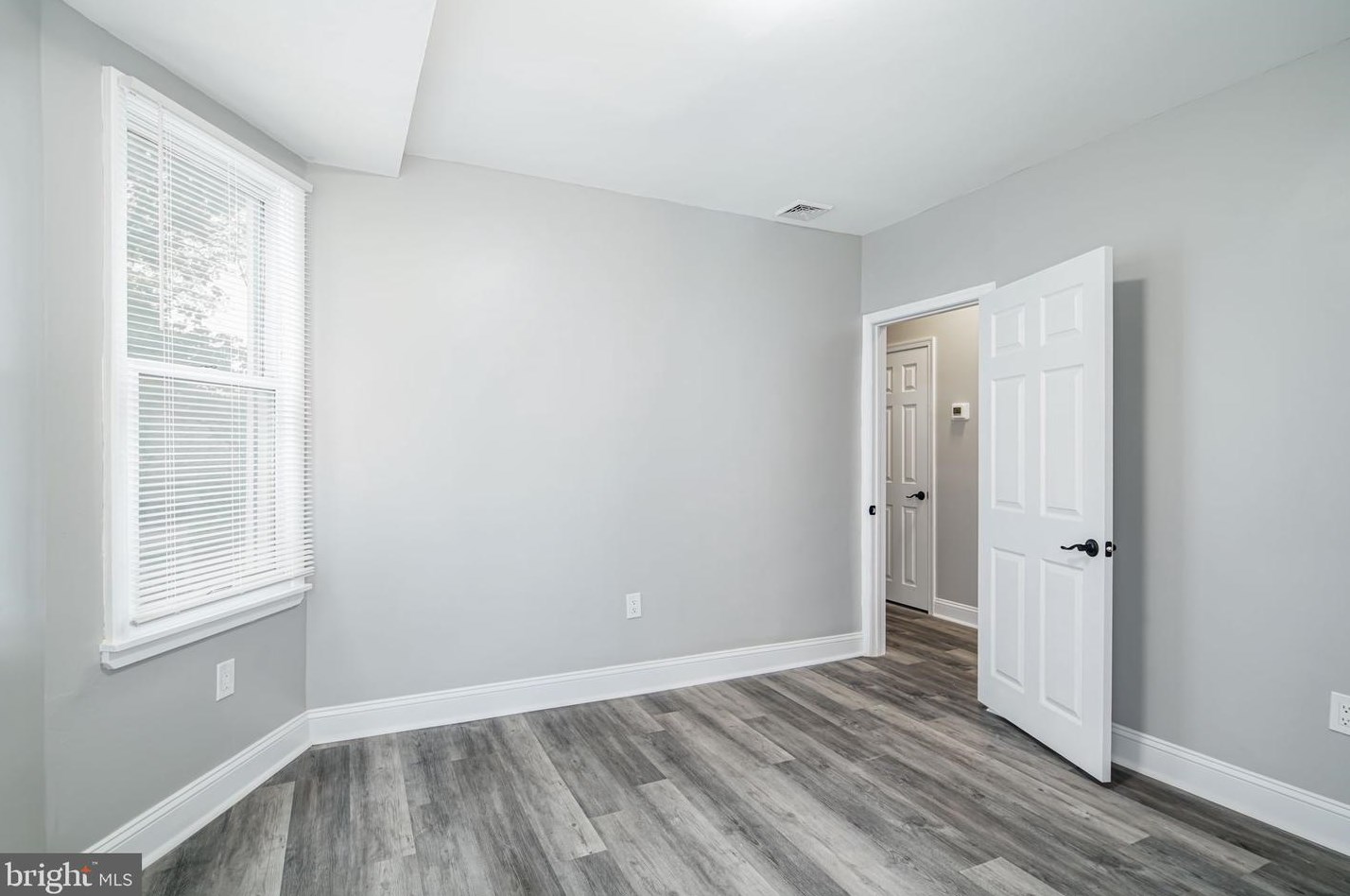 6138 Morton St, Philadelphia PA  19144-1043 exterior