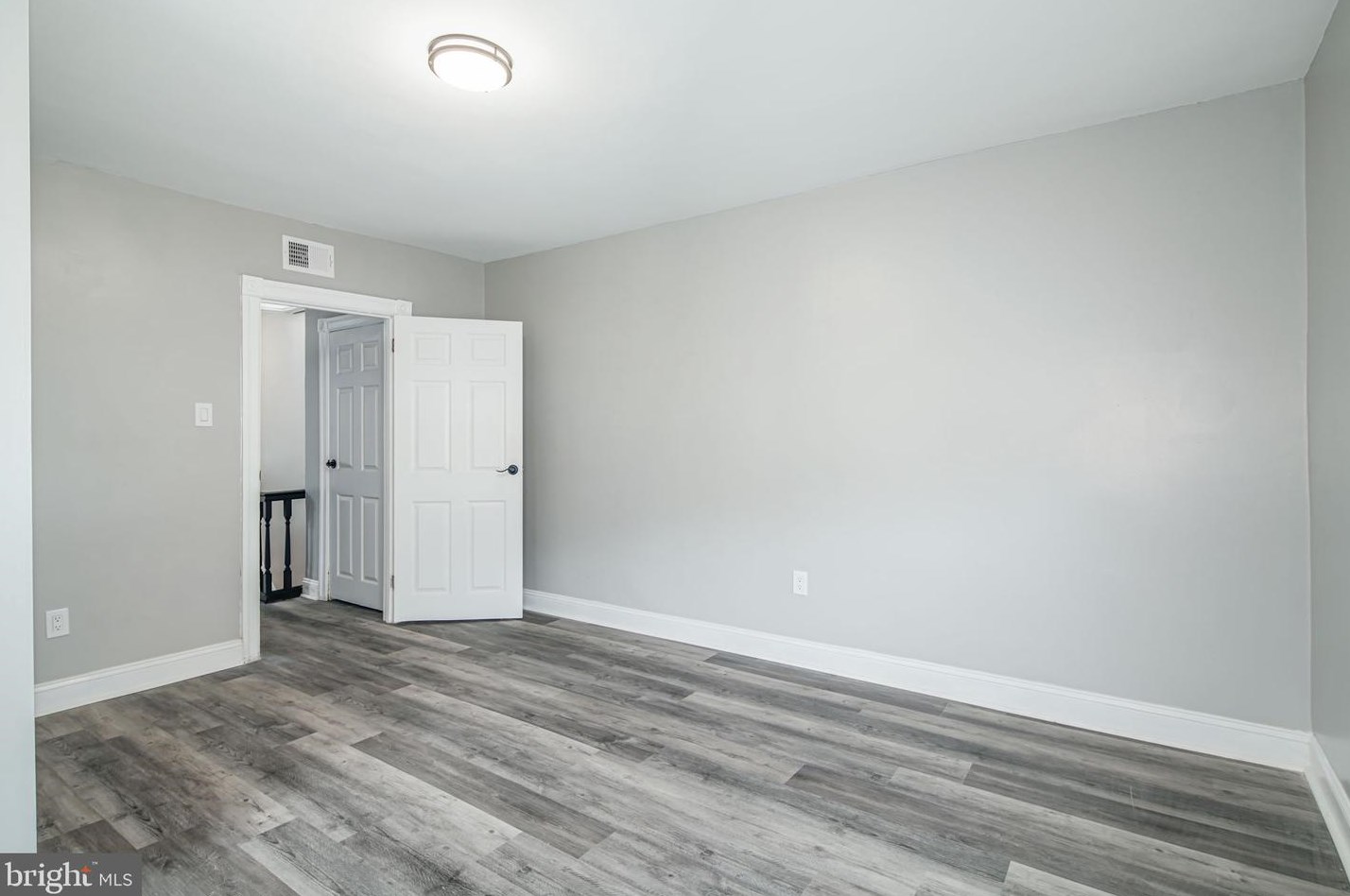 6138 Morton St, Philadelphia PA  19144-1043 exterior