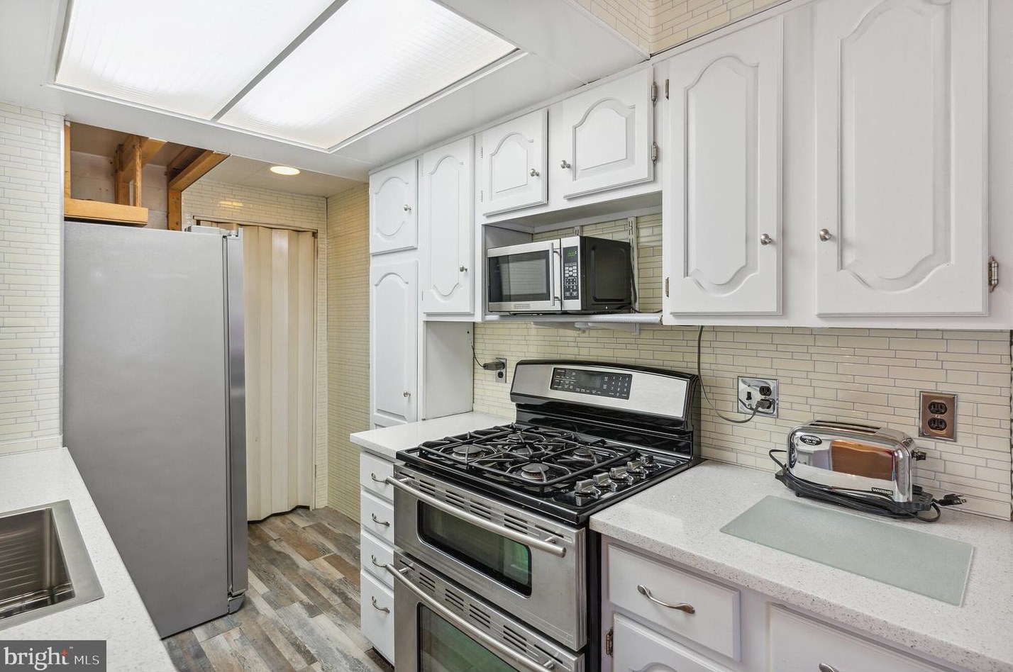 2126 Brighton St, Philadelphia PA 19149-1801 exterior