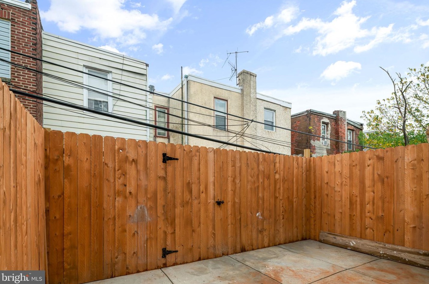 2139 Mifflin St, Philadelphia PA  19145-1931 exterior