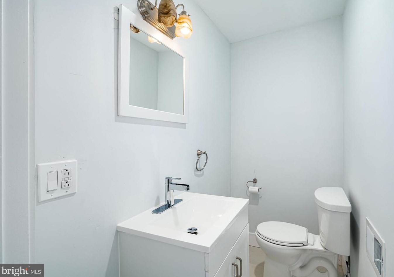 2139 Mifflin St, Philadelphia PA  19145-1931 exterior