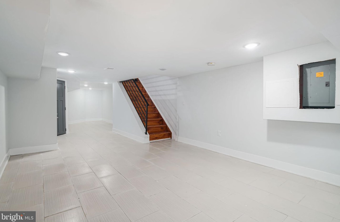 2139 Mifflin St, Philadelphia PA  19145-1931 exterior