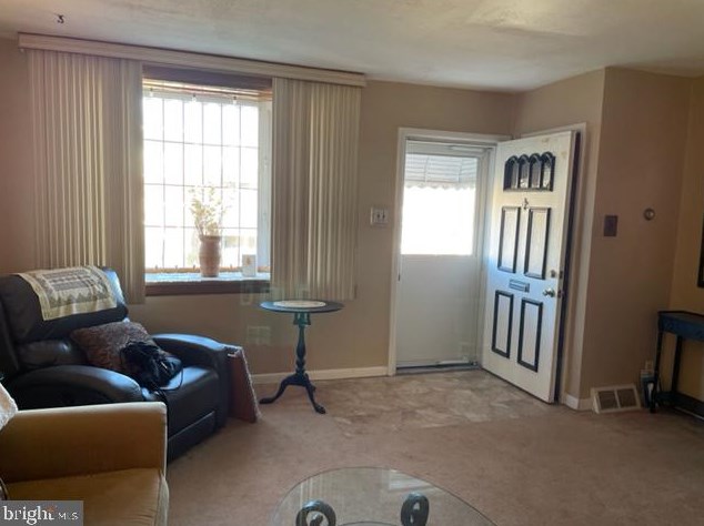3428 Arthur St, Philadelphia, PA 19136-2322