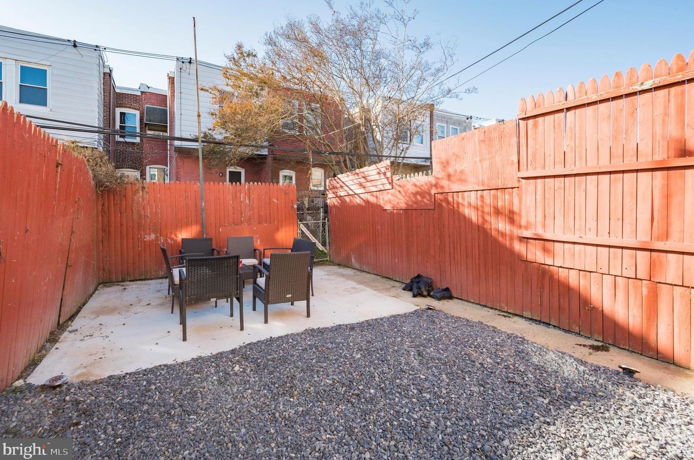 2654 73 St, Philadelphia PA 19153-2214 exterior