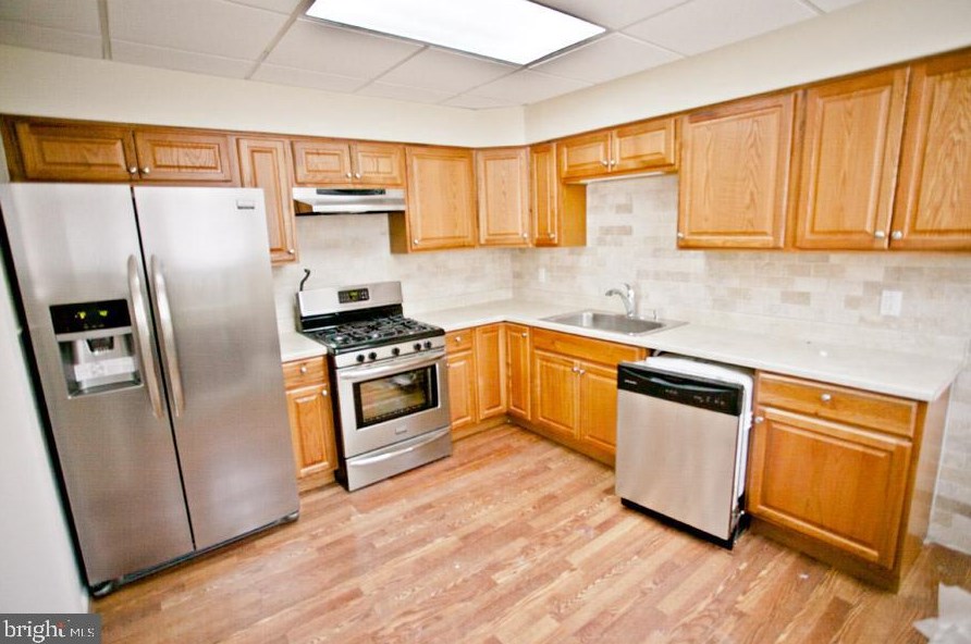 4356 Freeland Ave, Philadelphia PA  19128-3410 exterior