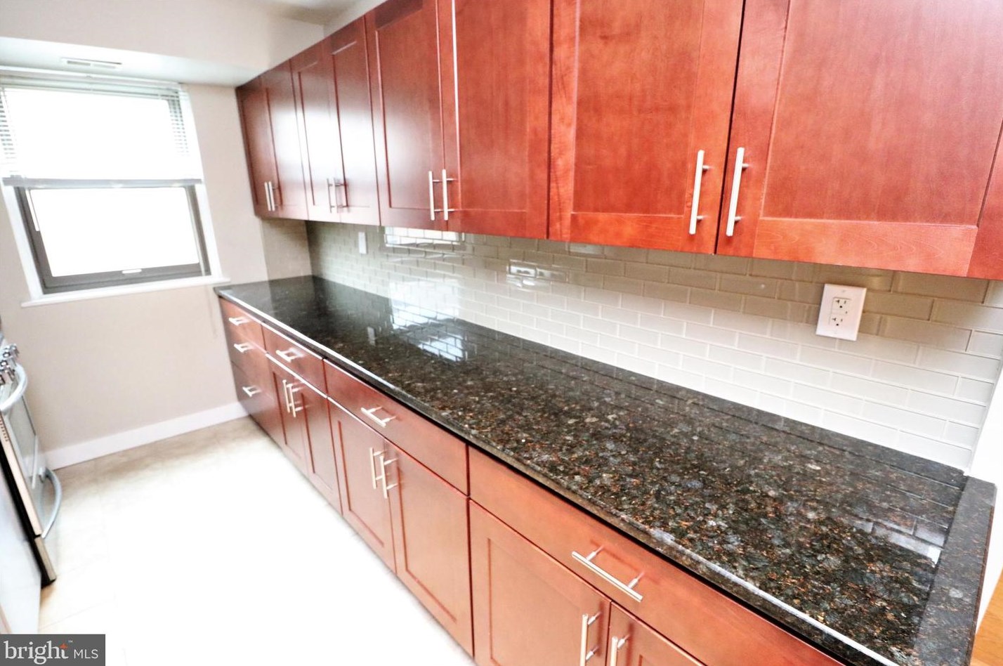 54 Hamilton Cir, Philadelphia PA  19130-3822 exterior