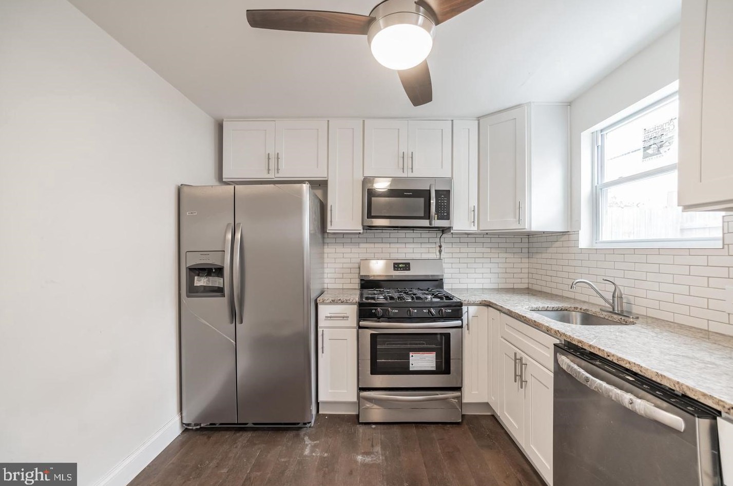 1825 Mcclellan St, Philadelphia, PA 19145
