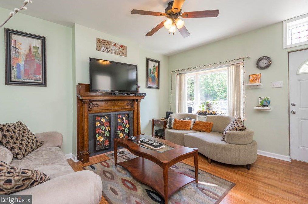 2174 Letterly St, Philadelphia PA  19125-2137 exterior