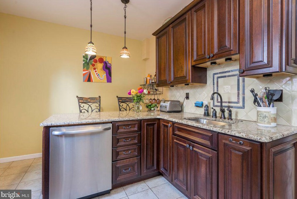 2174 Letterly St, Philadelphia PA  19125-2137 exterior