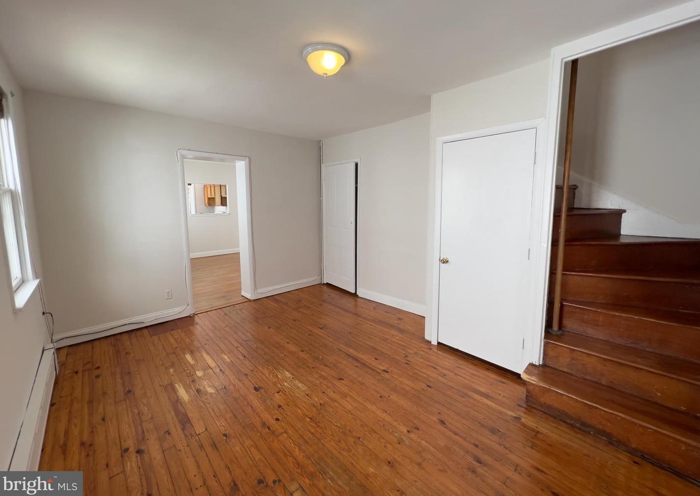 977 Randolph St, Philadelphia PA  19123-1407 exterior