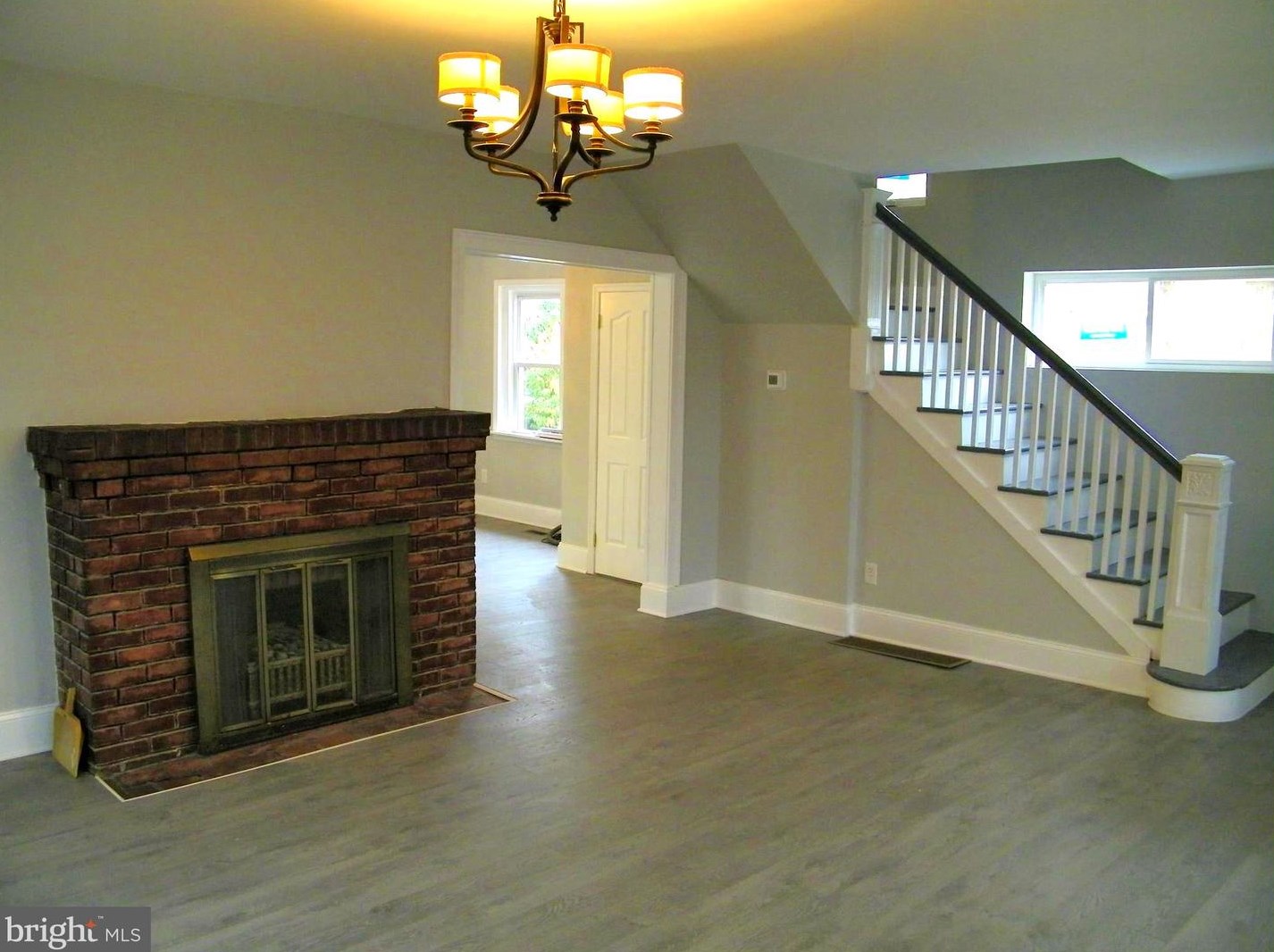 550 Selma St, Philadelphia PA  19116-2822 exterior