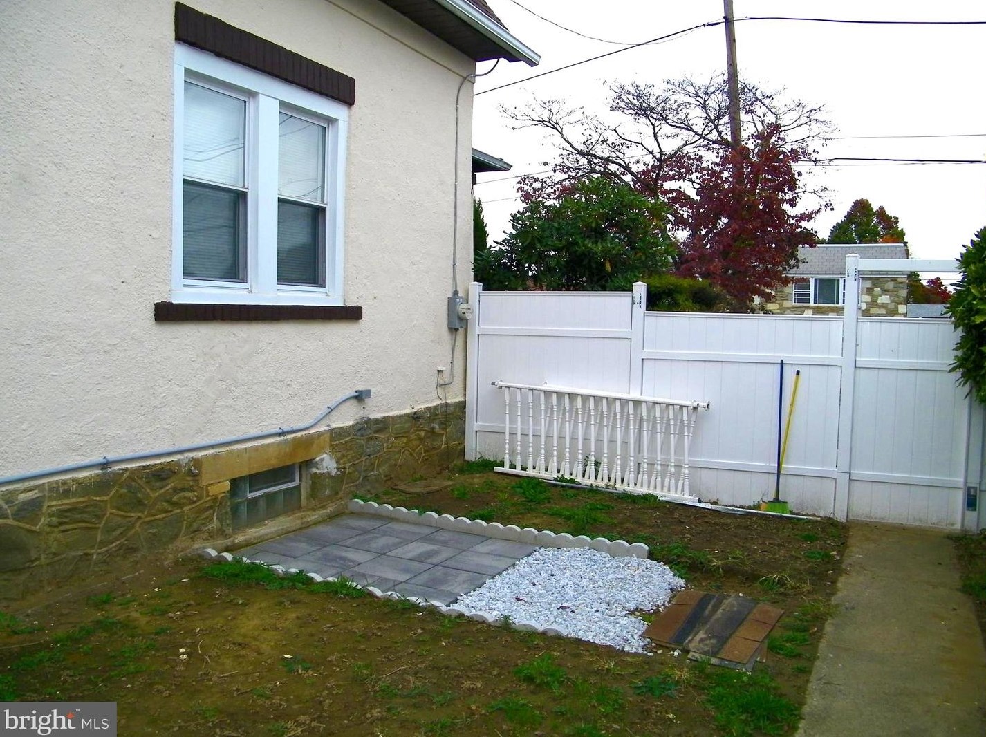 550 Selma St, Philadelphia PA  19116-2822 exterior