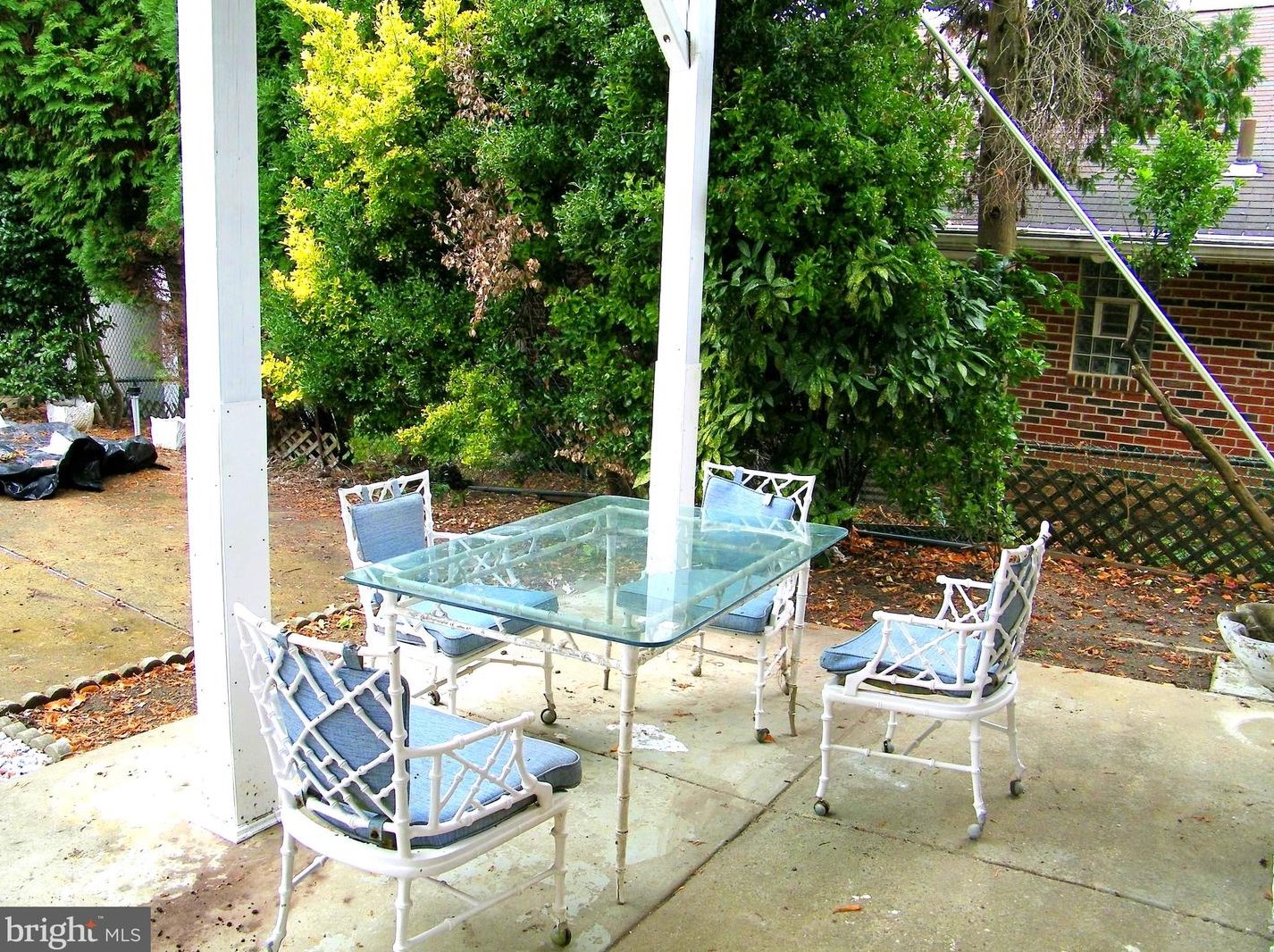 550 Selma St, Philadelphia PA  19116-2822 exterior