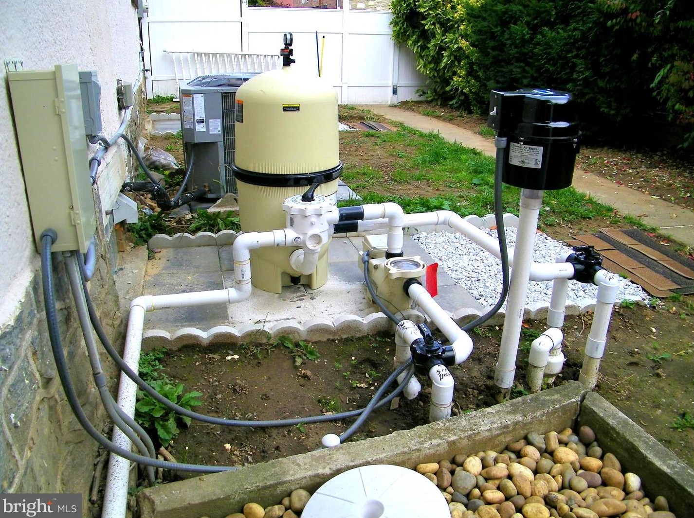 550 Selma St, Philadelphia PA  19116-2822 exterior