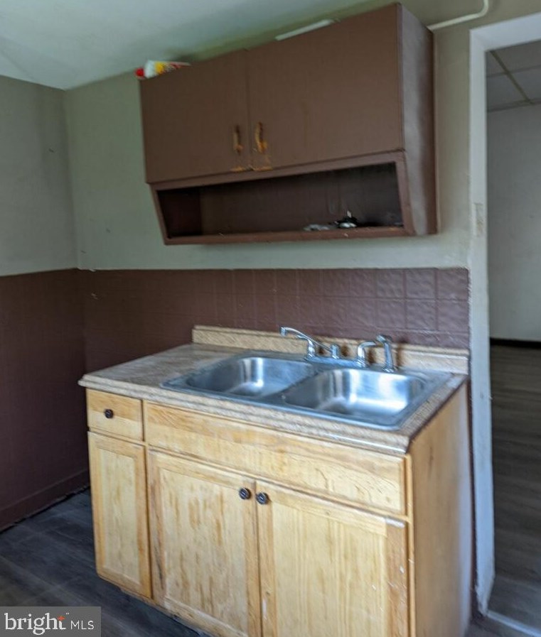 814 Thayer St, Philadelphia PA  19134-1912 exterior