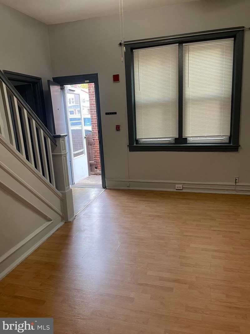 1036 Fillmore St #1r, Philadelphia, PA 19124