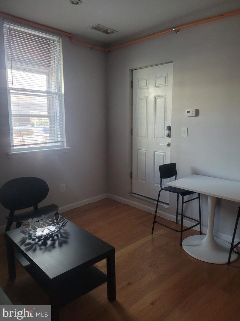 1300 N 5th St, Philadelphia, PA 19147