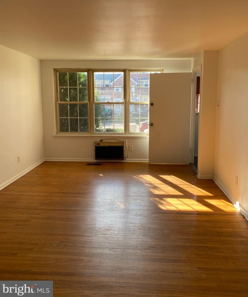 5481 Vicaris St #1, Philadelphia, PA 19128