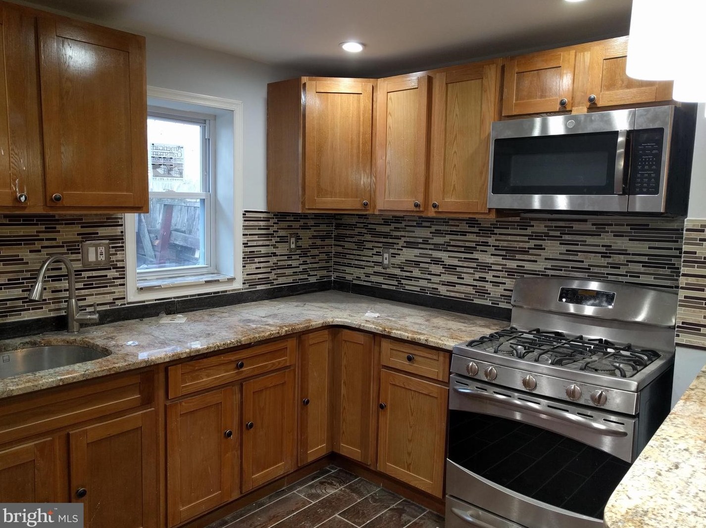 3008 Weikel St, Philadelphia, PA 19134
