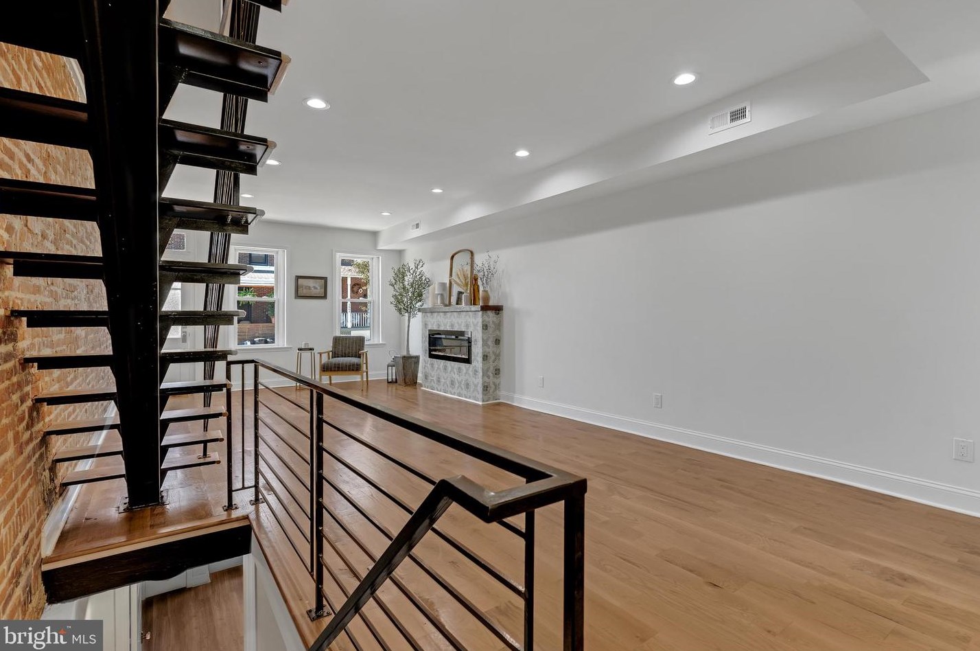 3867 Manayunk Ave, Philadelphia PA 19128-5111 exterior