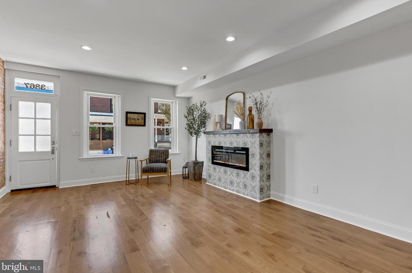 3867 Manayunk Ave, Philadelphia PA 19128-5111 exterior