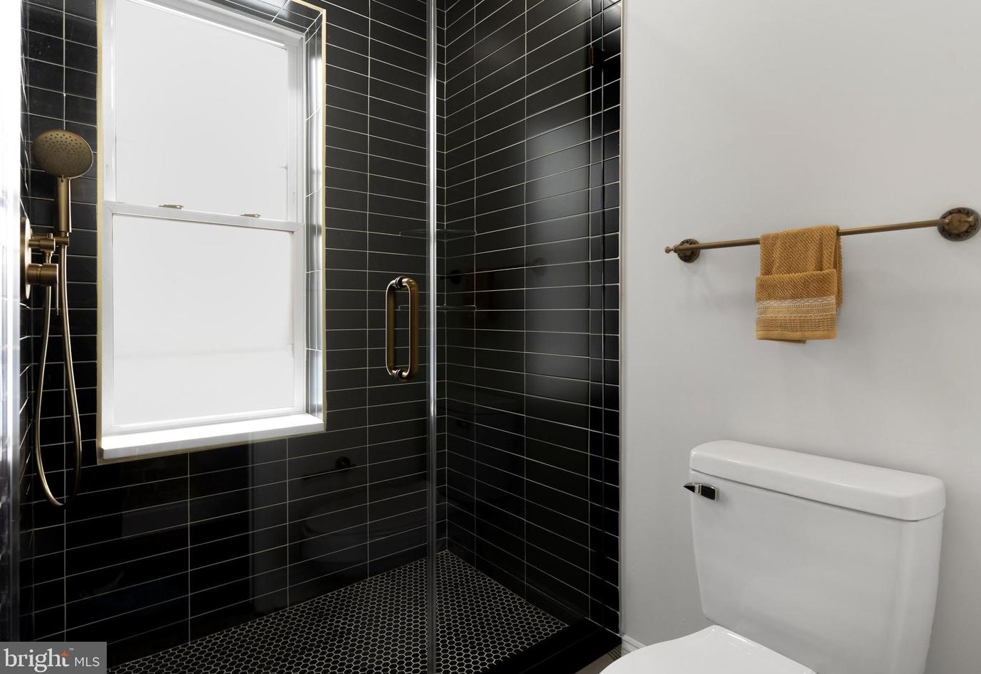 3867 Manayunk Ave, Philadelphia PA 19128-5111 exterior