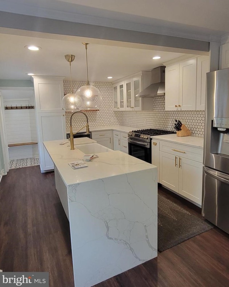 941 N Randolph St, Philadelphia, PA 19123