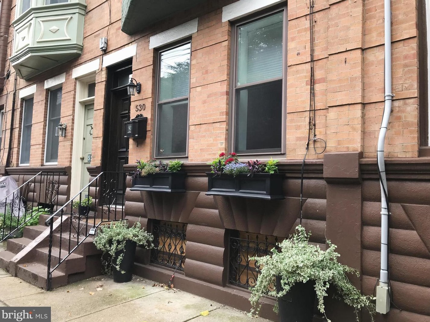 530 Queen St, Philadelphia PA  19147-3023 exterior