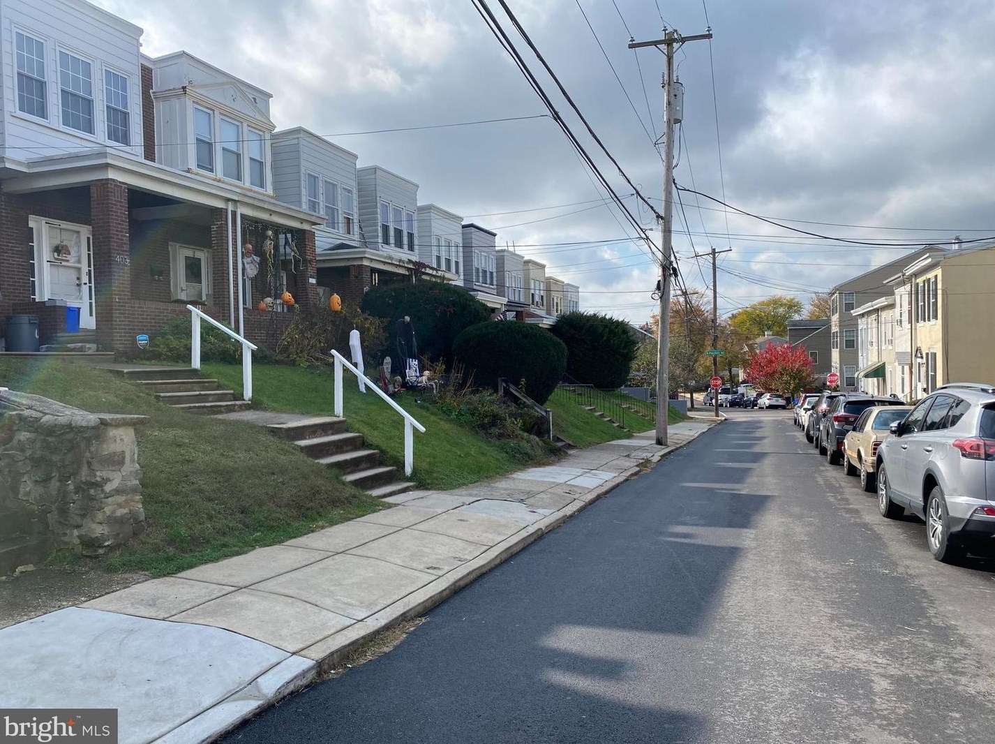 420 Delmar St, Philadelphia PA  19128-4506 exterior