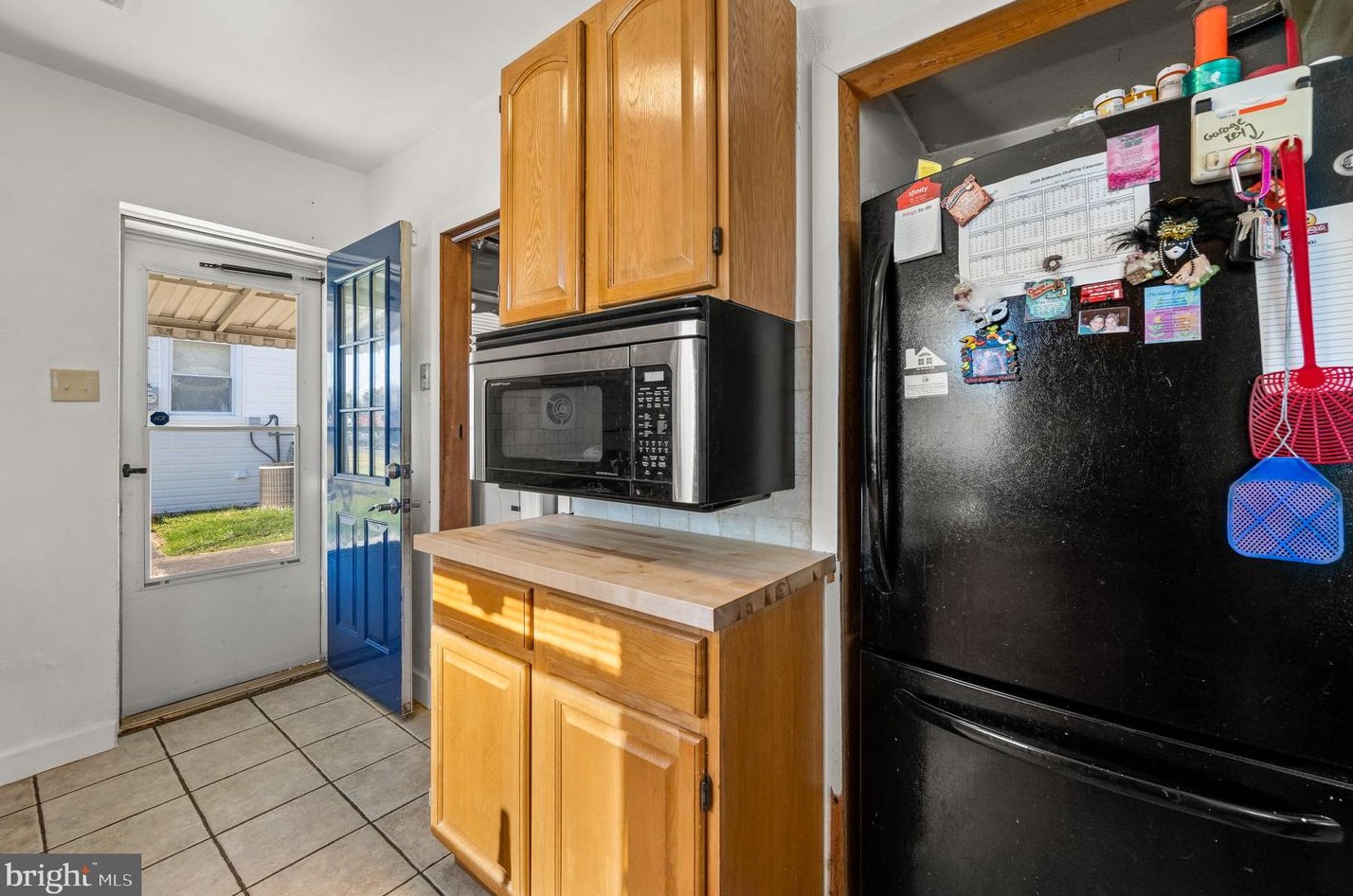 9226 Horatio Rd, Philadelphia PA  19114-3809 exterior