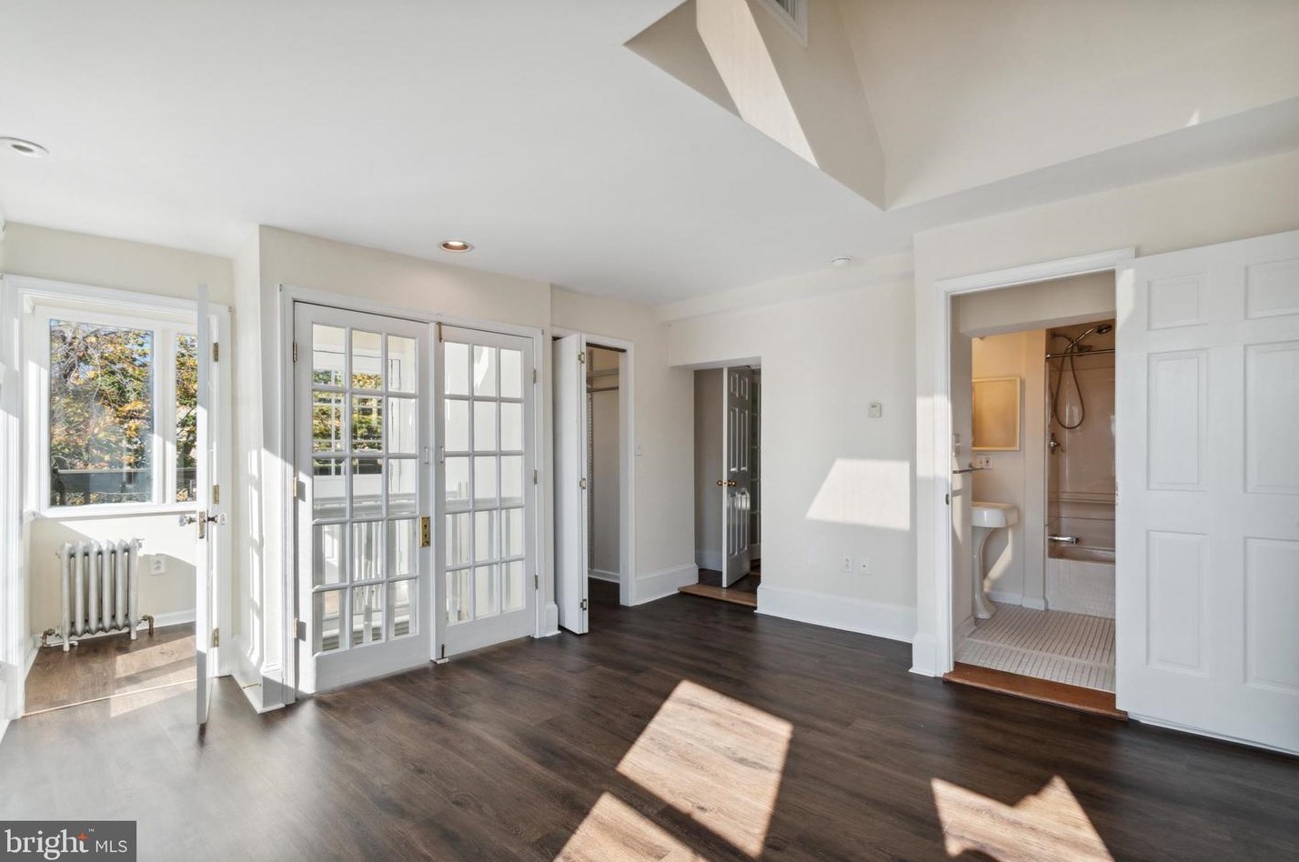 228 Federal St #2, Philadelphia, PA 19147