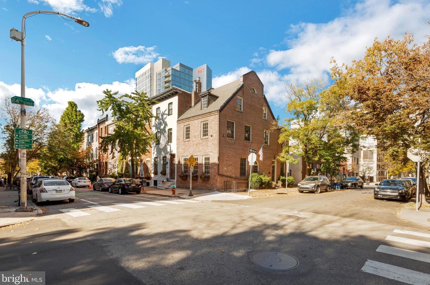 2401 Spruce St, Philadelphia, PA 19103-5526