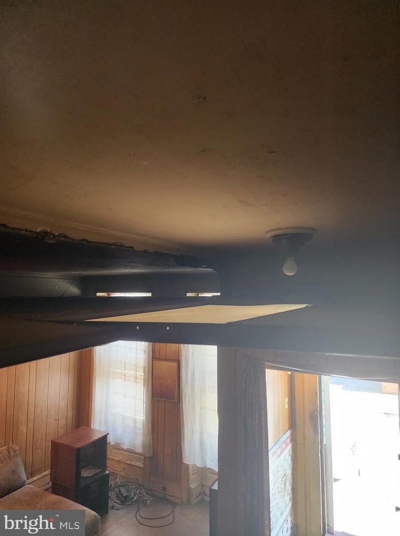 1808 Gratz St, Philadelphia PA 19121-2202 exterior